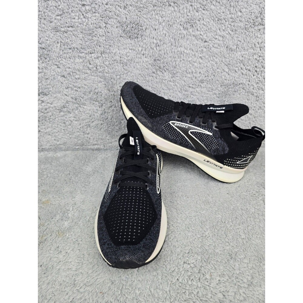 Brooks Levitate 5 Shoes Womens Size 10 Black Running Athletic Lace Up Sneakers